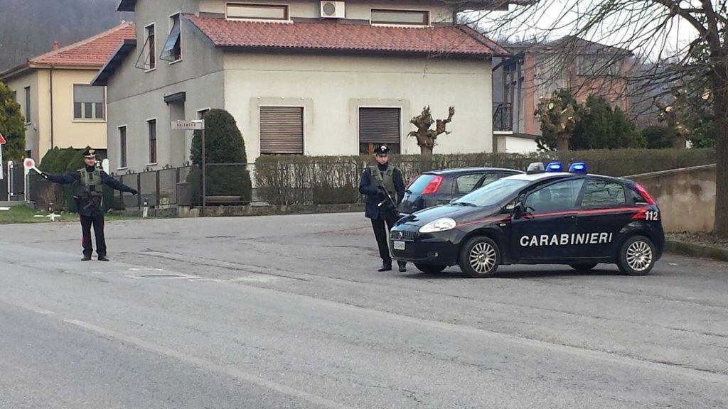 carabinieri posto blocco 2