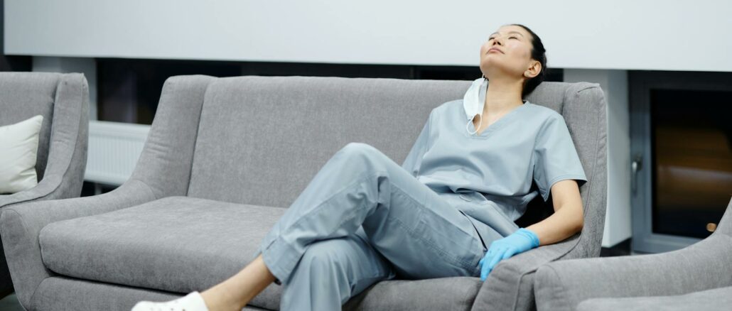 infermiera sanità stress ospedale salute